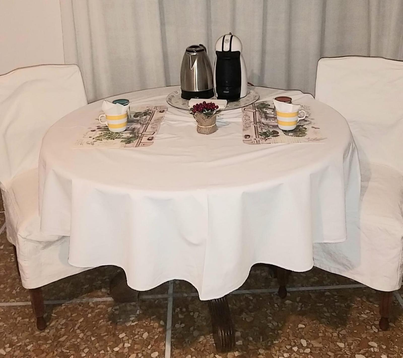 Amico Del Sole Bed & Breakfast Roma Ngoại thất bức ảnh
