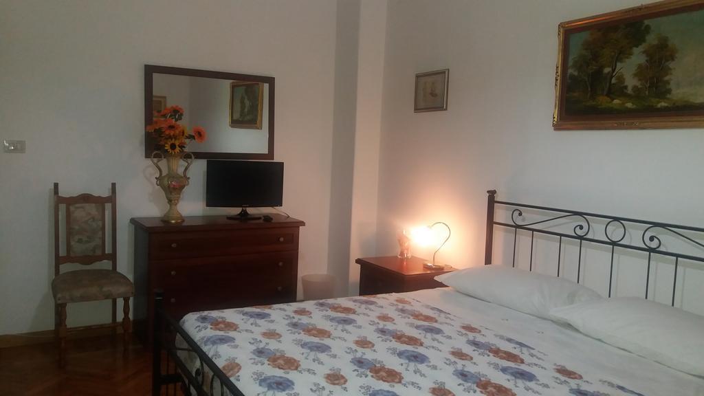 Amico Del Sole Bed & Breakfast Roma Ngoại thất bức ảnh